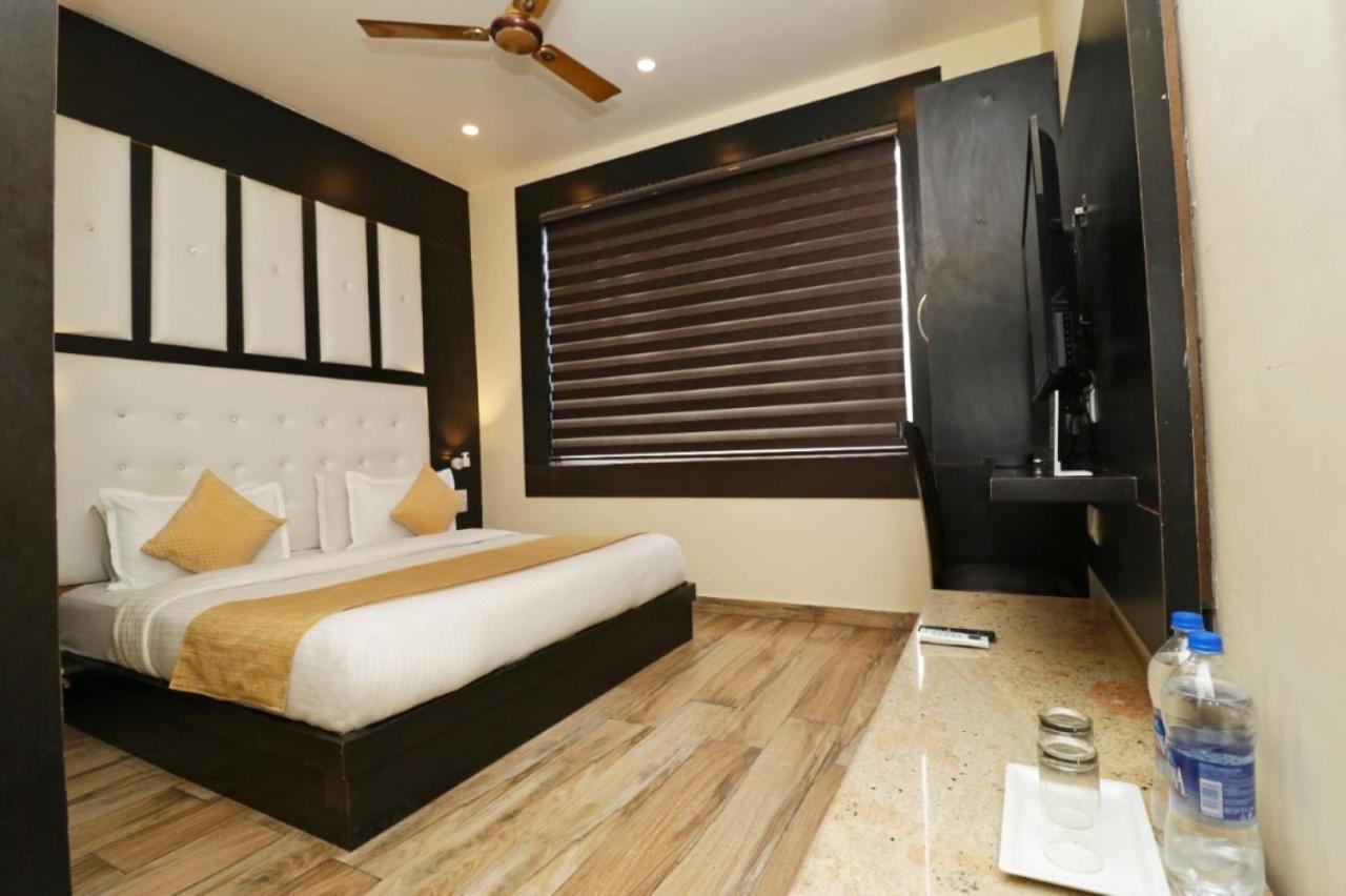 Hotel Mirage Residency - Hill View Hotel In ดารัมซาลา ภายนอก รูปภาพ